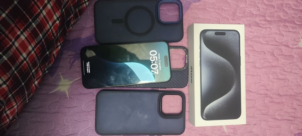 Продам Айфон  15 Pro Max 256 гб