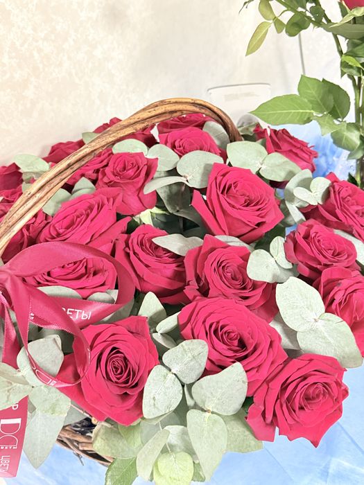 Продается корзина цветов 25 шт
