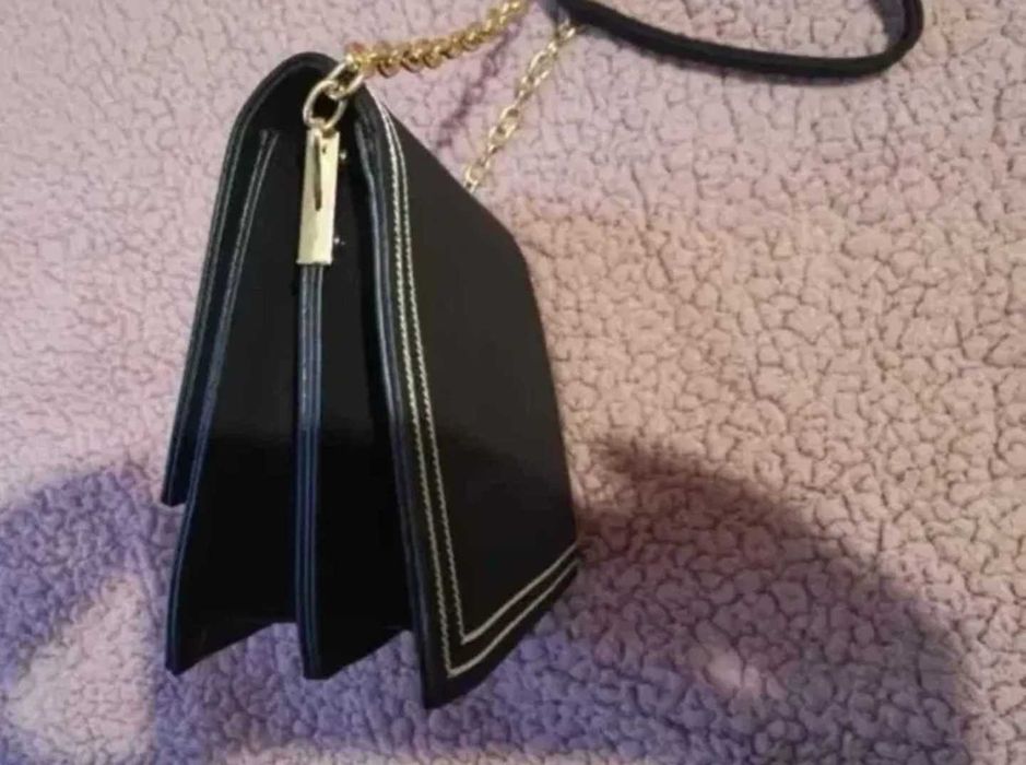 Нови черна и беж дамски чанти