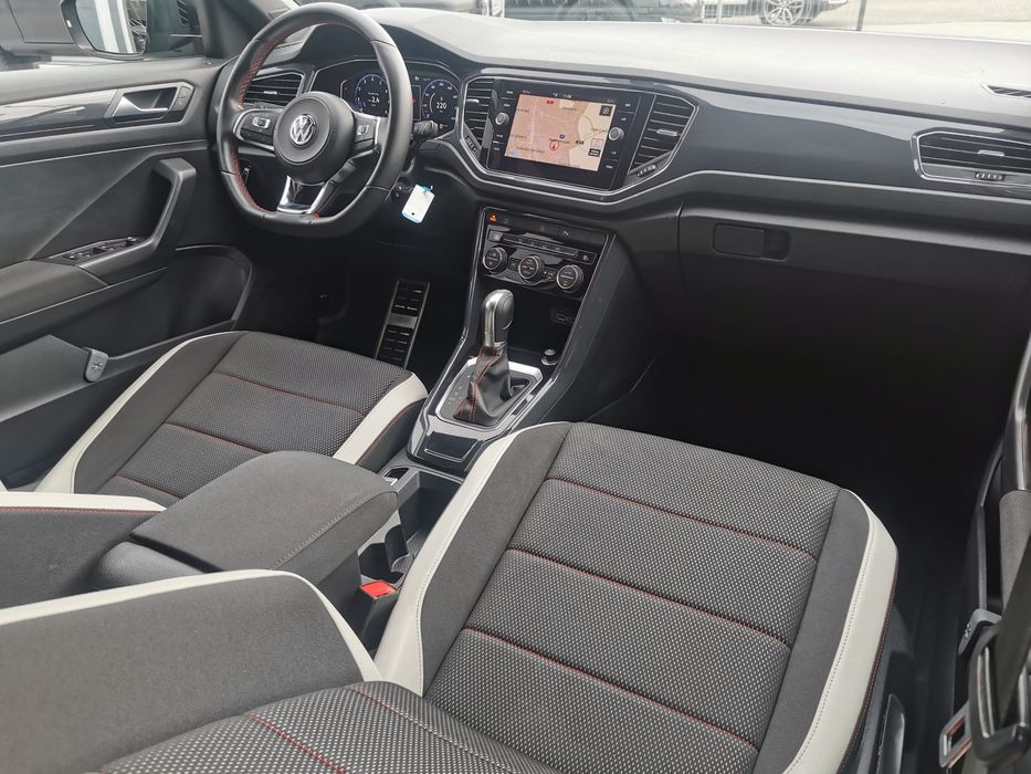 Volkswagen T-ROC Sport Line/150 Cp/Automat/Fuller Led/Ceasuri
