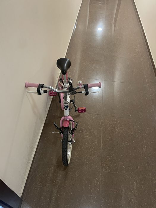 Детско колело за момиченце от 4- до 7- години