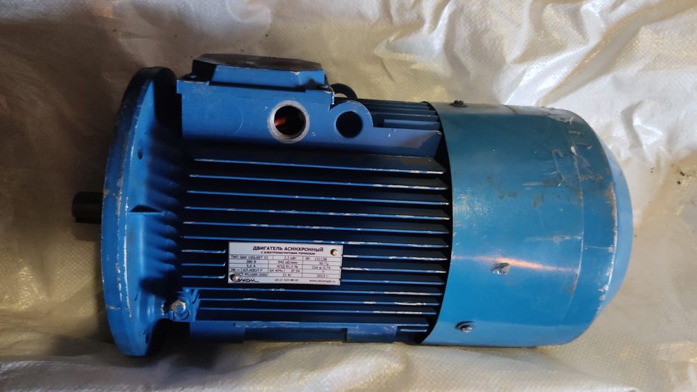 Двигатель асинхронный АИР-112МА6 У3