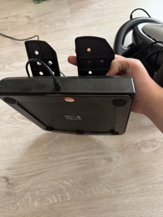 Волан с педали на Maxx Tech