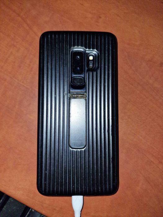 Смартфон Samsung Galaxy S9 Plus, Dual  във перфектно състояние
