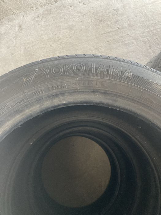 Летние шины 215/55/17