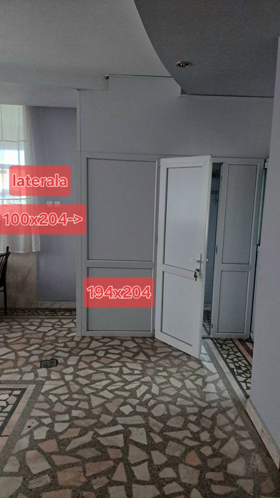 Vând panourile + usa din imagini