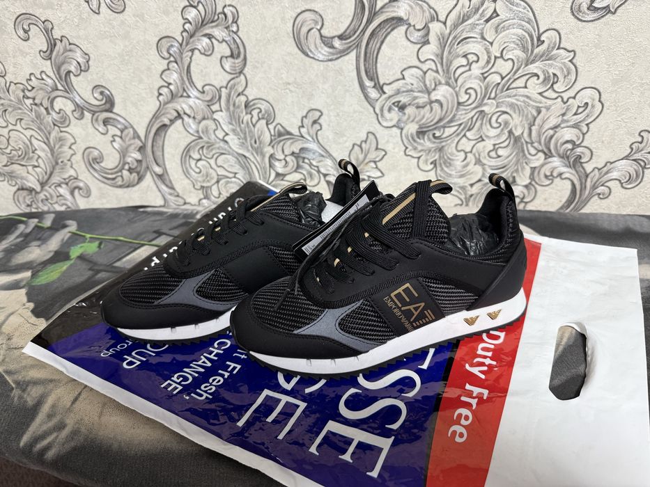 Женские кросовки