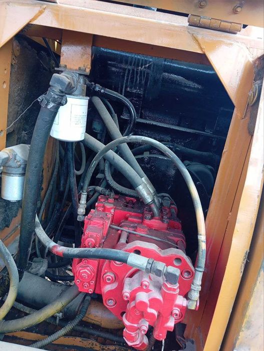 Samsung ekskvator sotiladi