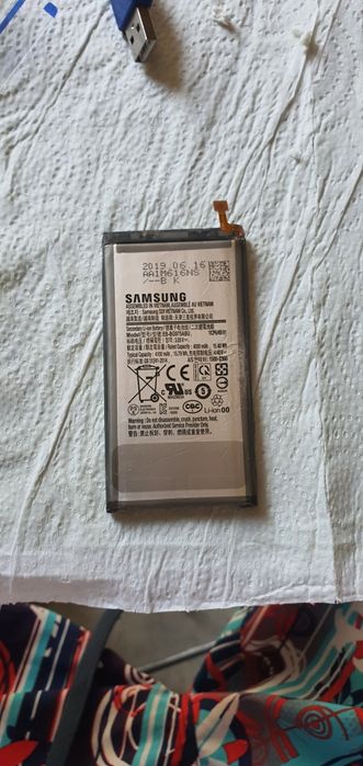 Оригинална батерия Samsung Galaxy S10+