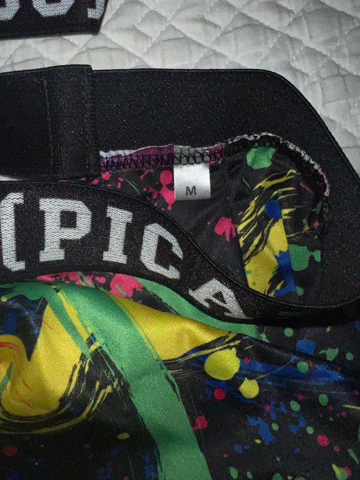 Vian чисто нов бански