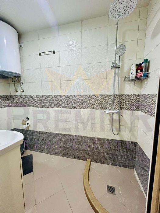 Продава се Двустаен апартамент в Варна, Център - 50 кв.м за 1700 €/кв.м - Снимка #7