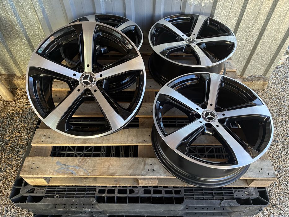 19 цола 5 х 112 мм C класа W 206 , GLA , E , CLA Mercedes