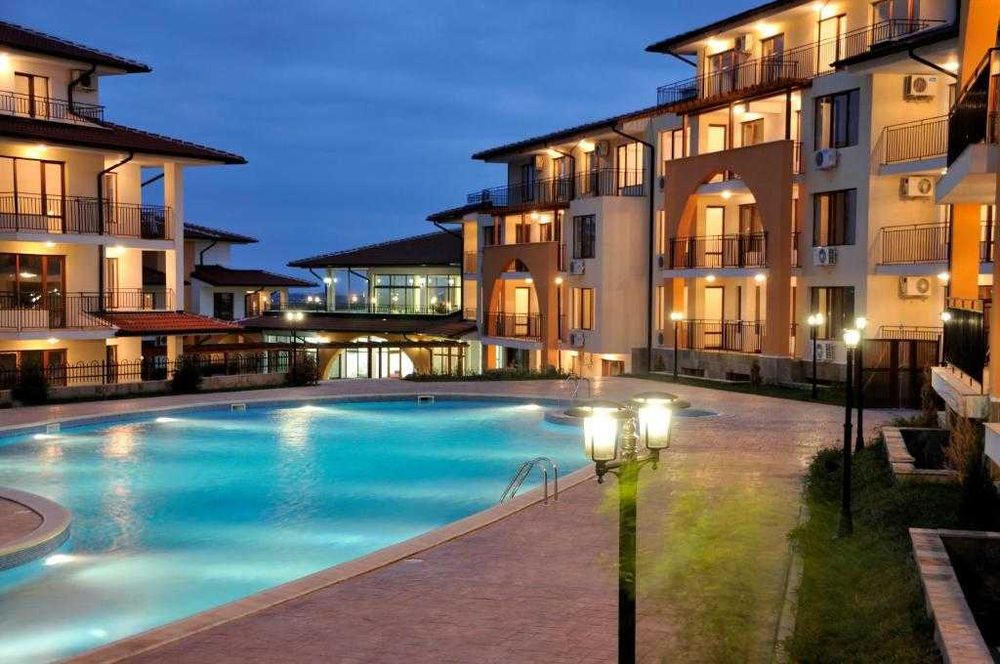 Продава се Двустаен апартамент в с. Кошарица, Област Бургас - 65 кв.м за 510 €/кв.м - Снимка #13