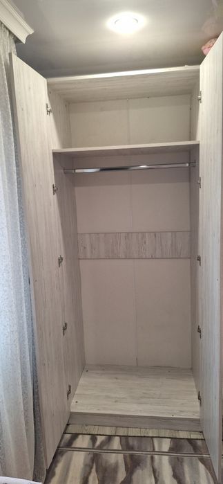 Продам шифонер 80 000