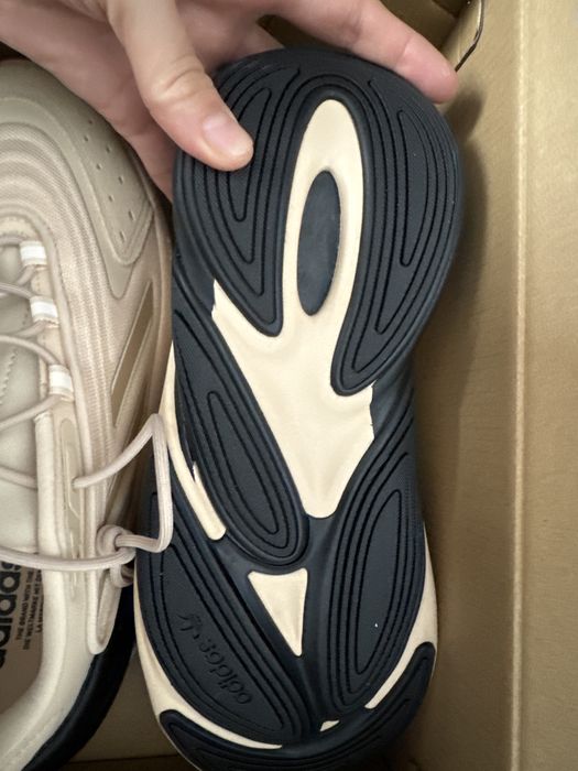 Оригинал адидас, новый