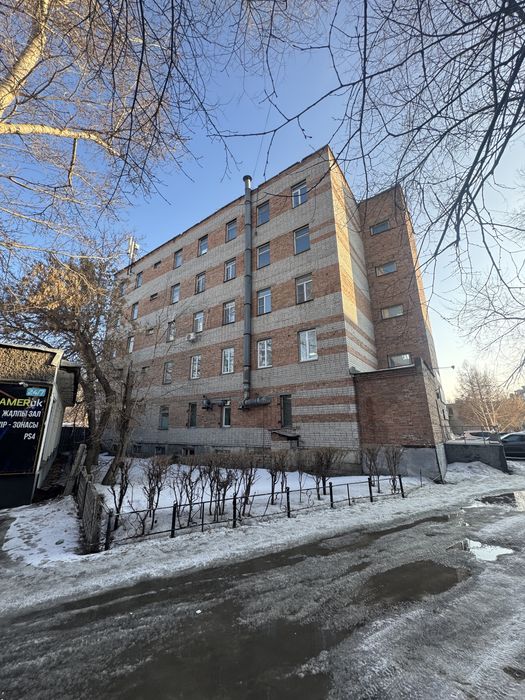 Продам здание 5 этажей.