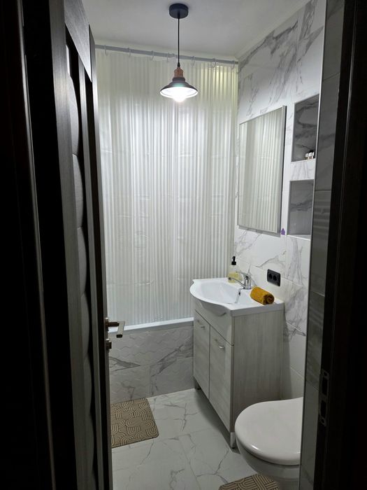 Apartament 2 camere, etaj 2, de vânzare