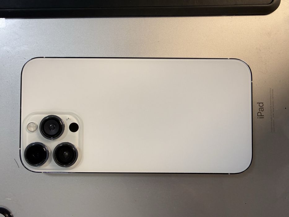 Iphone xr 13 pro qilingan