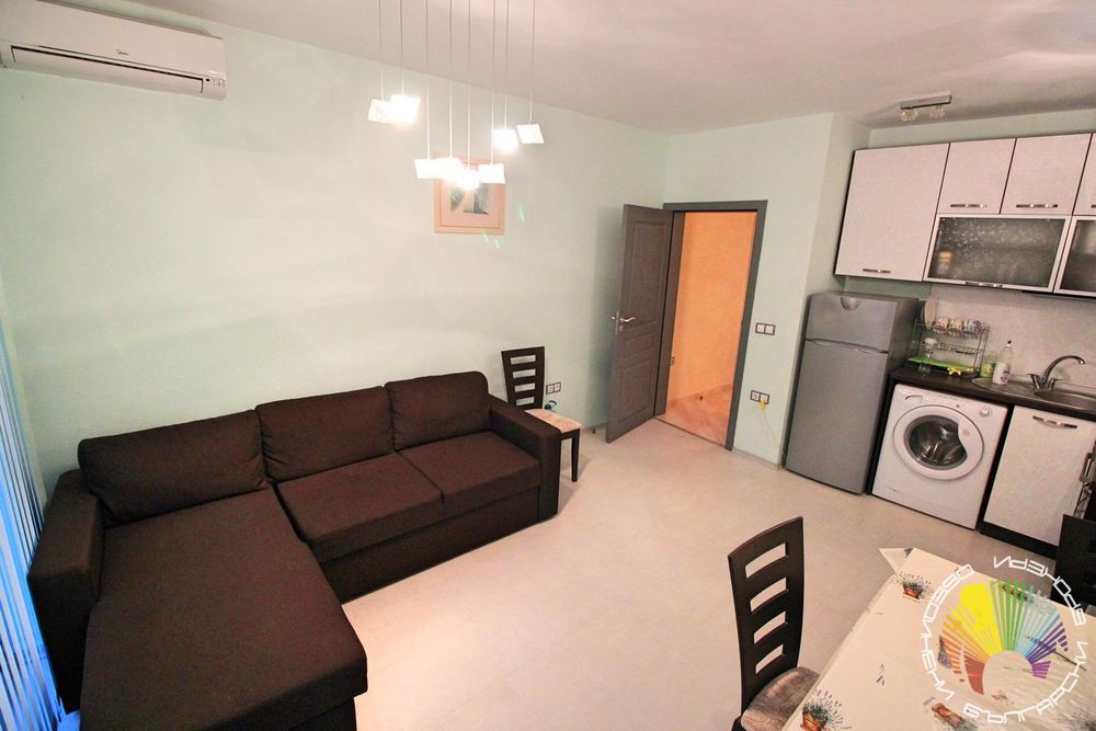 Дава се под наем Двустаен апартамент в Бургас, Сарафово - 70 кв.м за 306 € - Снимка #1