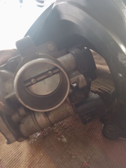 Продам запчасти на гранту или калину.