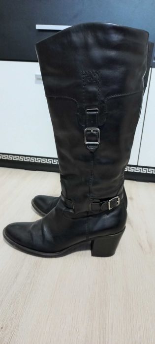 Намаление!!!Дамски черни ботуши естествена кожа