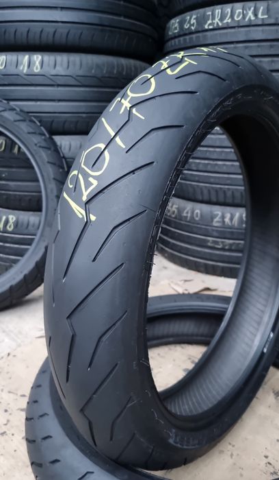 Anvelopa Moto Pirelli 120/70 ZR17 Impecabilă DOT4422