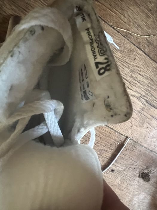 Коньки детское б/у