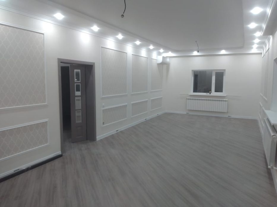 Молдинги из гипса