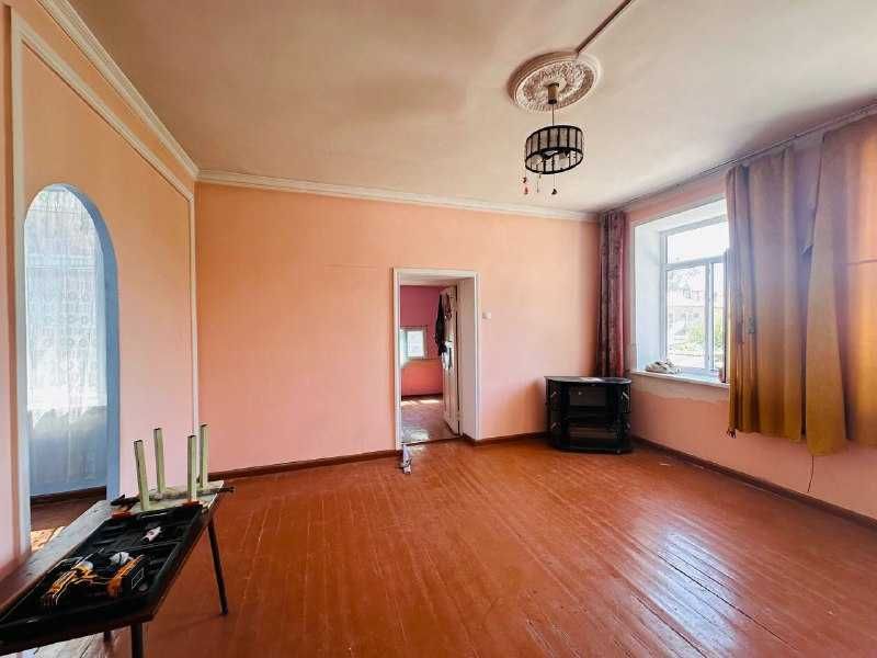 ул.Таллимаржон ор-р №158 Школа 1 в 2\2\2 Хорошее состояние +3 мал.комн