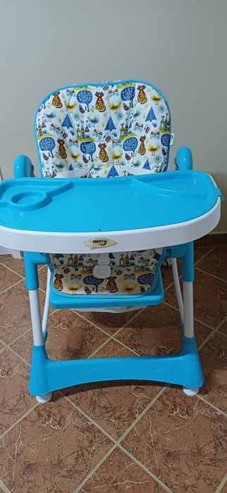 Scaun de masa bebe