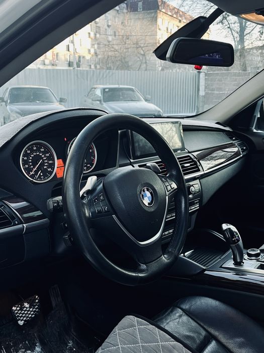 BMW X6 2009года