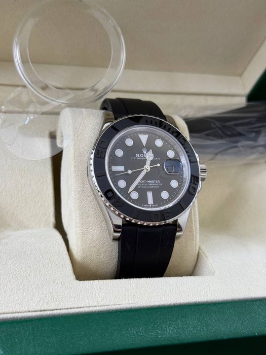 Часы Rolex Yacht-Master