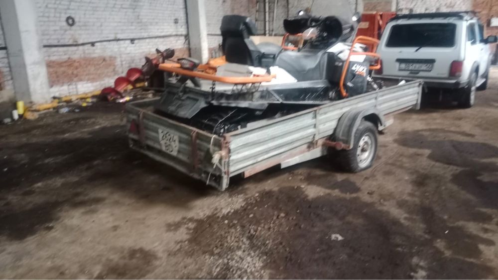 Прицеп для легкогого автомобиля