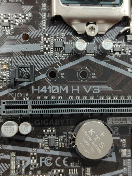 Gigabyte H410M H V3 + Intel Core I5 10400F.