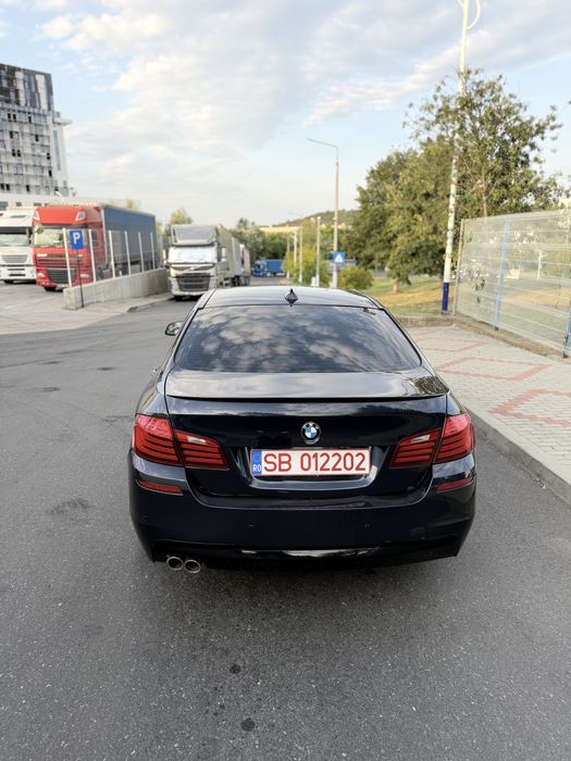 Bmw f10 LCI 520d 3 butoane