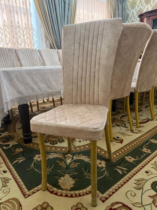 Продаются новые стулья