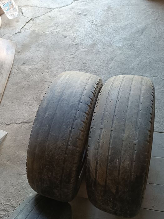 Баллоны летнии б/у на 215/65/16