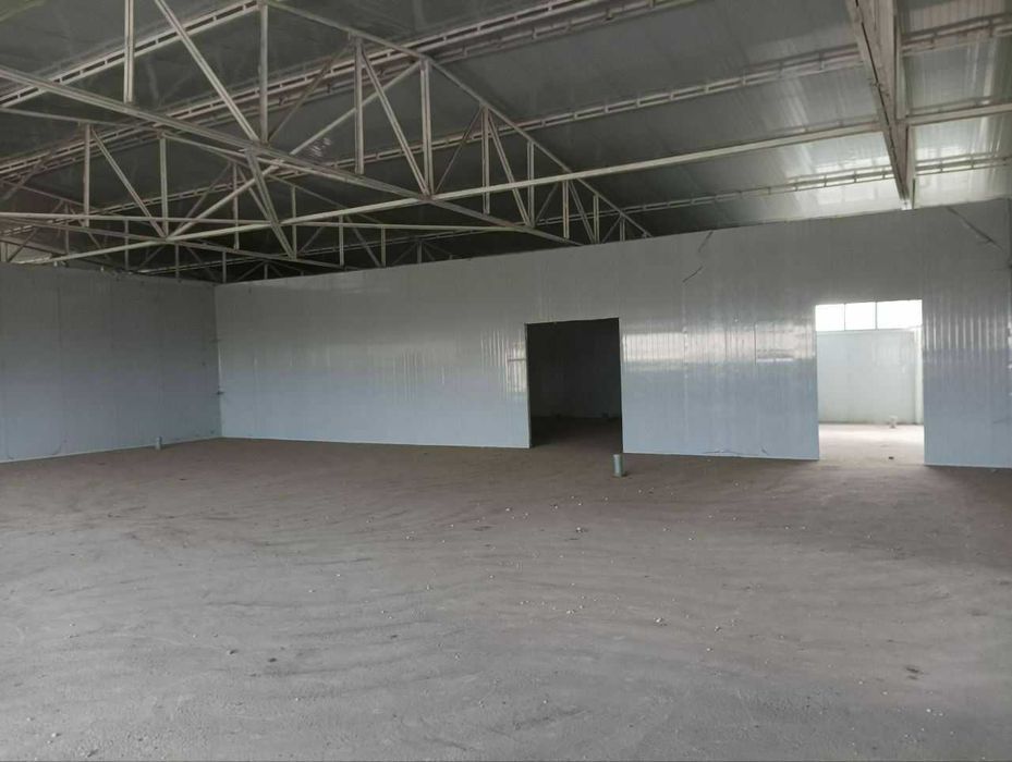 Продаётся производственный склад.