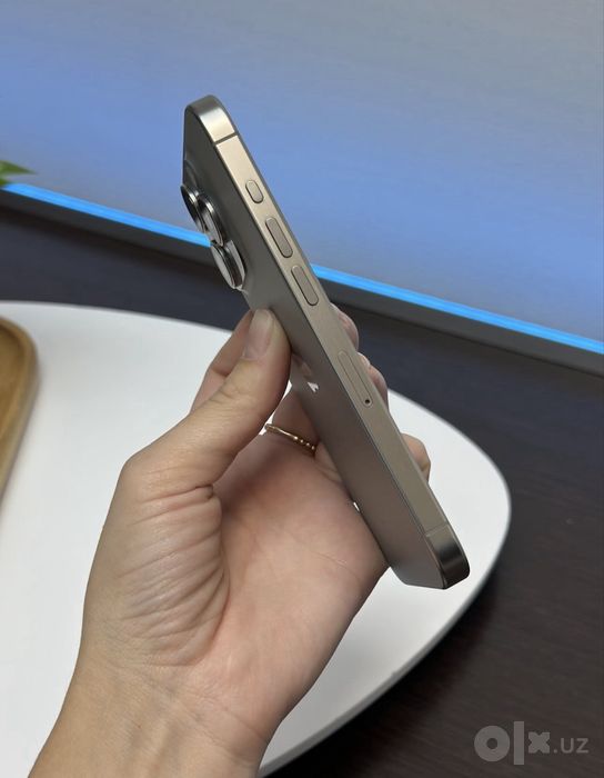 iPhone 15 Pro 256Gb Natural Titan  90% Radnoy
