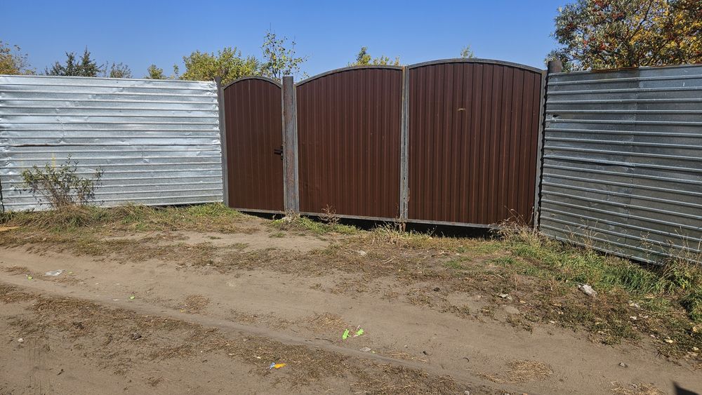 Текстильщик.1  .4сот. продам