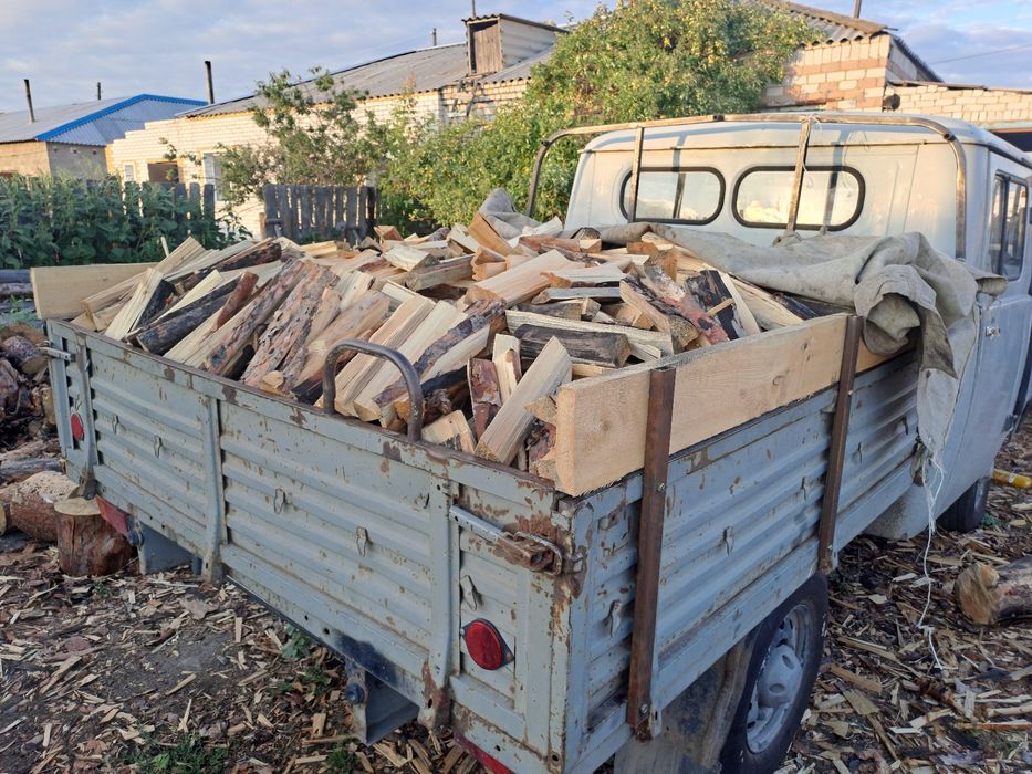 Дрова сухой  рублены