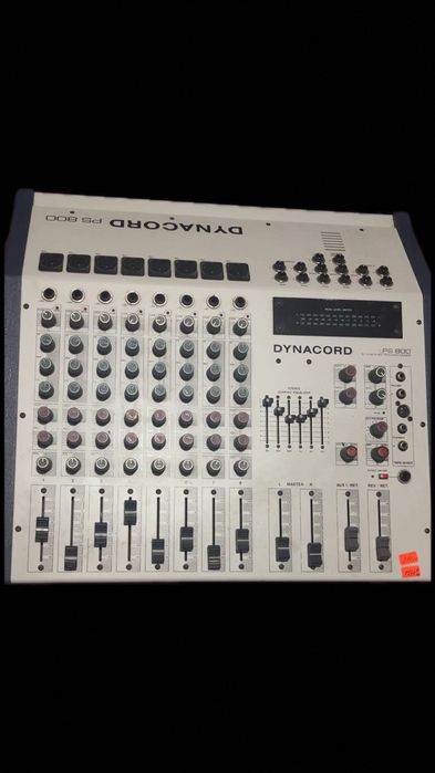 Dynacord PS 800 – Професионален 8-канален активен миксер с усилвател