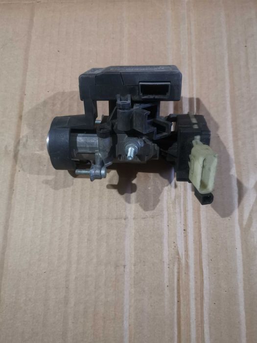 Патрон заключване Keyless Dodge Charger Chrysler 300