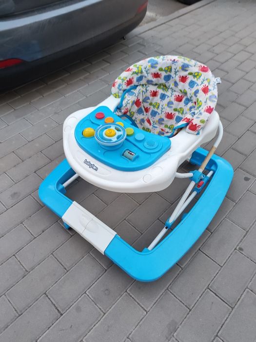 Ходунки детские состояние отличное