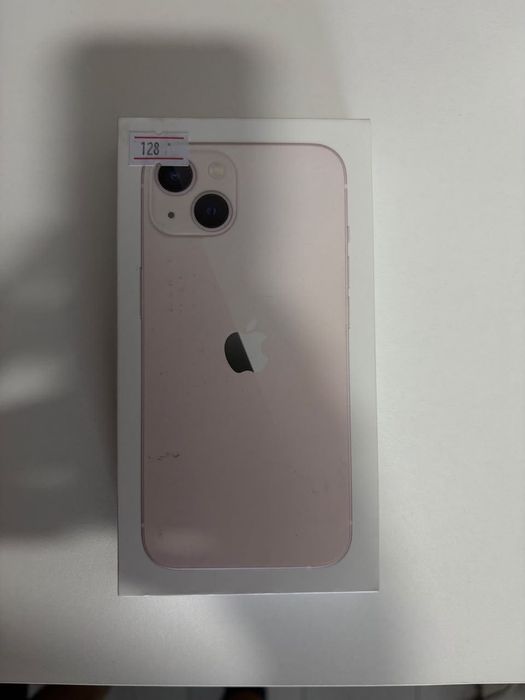 iPhone 13 128gb.