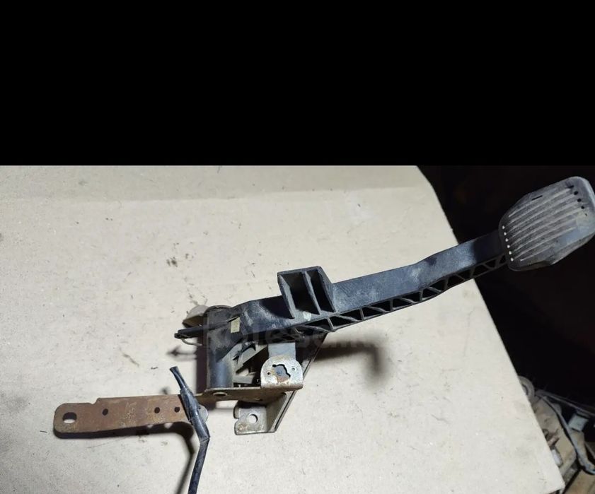 Педаль сцепления Мазда 3 Mazda