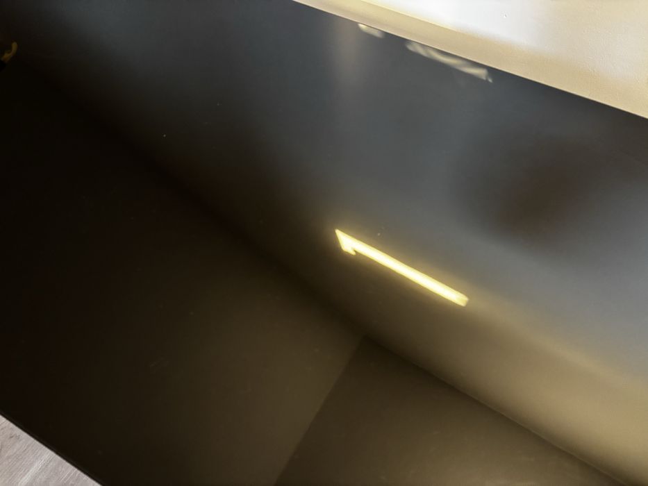 Birou office + noptiera cu 3 sertare MDF lucios