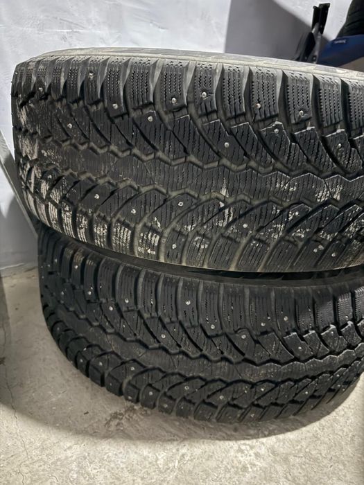 Продам зимнюю резину с дисками