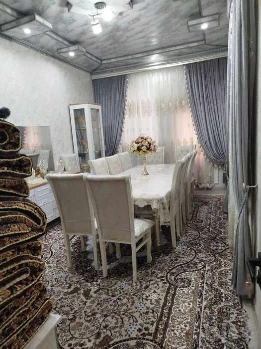 Срочна сотилади... Сергели Узгариш 1.15 coток 5 хона 2 этаж