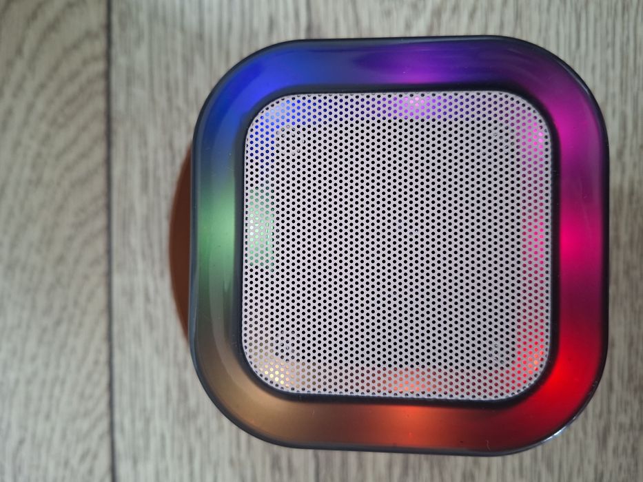 Караоке тонколонка